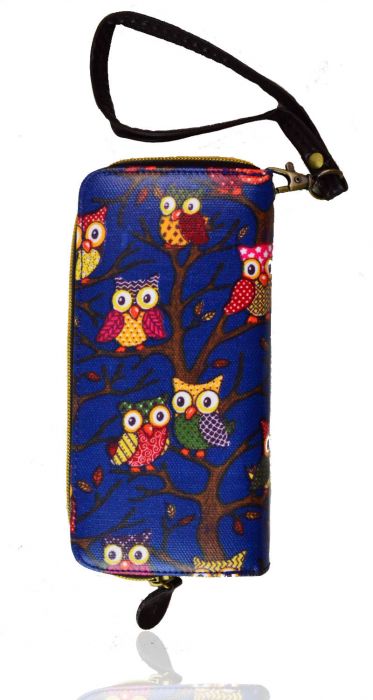 K3-OWL Classic Owl Print Oilcloth Zip Around Purse. Pack of 12pcs.